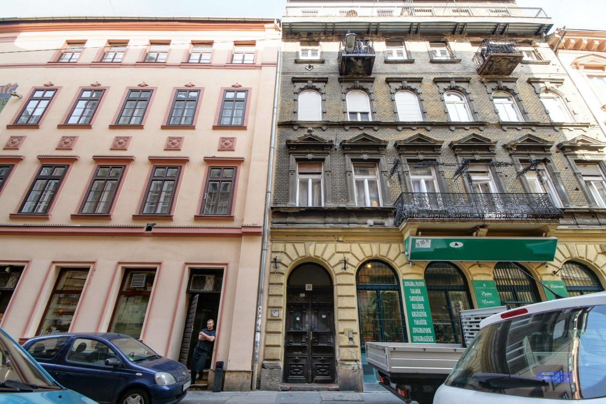 Opera Guesthouse Boedapest Buitenkant foto