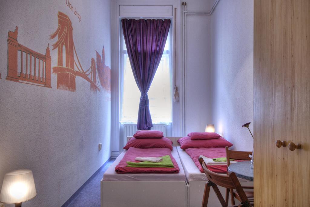 Opera Guesthouse Boedapest Buitenkant foto